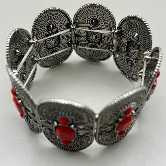 Elegant Silver and Red Women's Bracelet - Picture 2 of 4